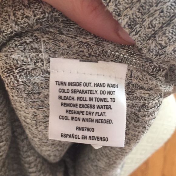 Bar III Sweater XS - Picture 6 of 6